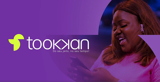 Banner da plataforma Tookkan de turismo